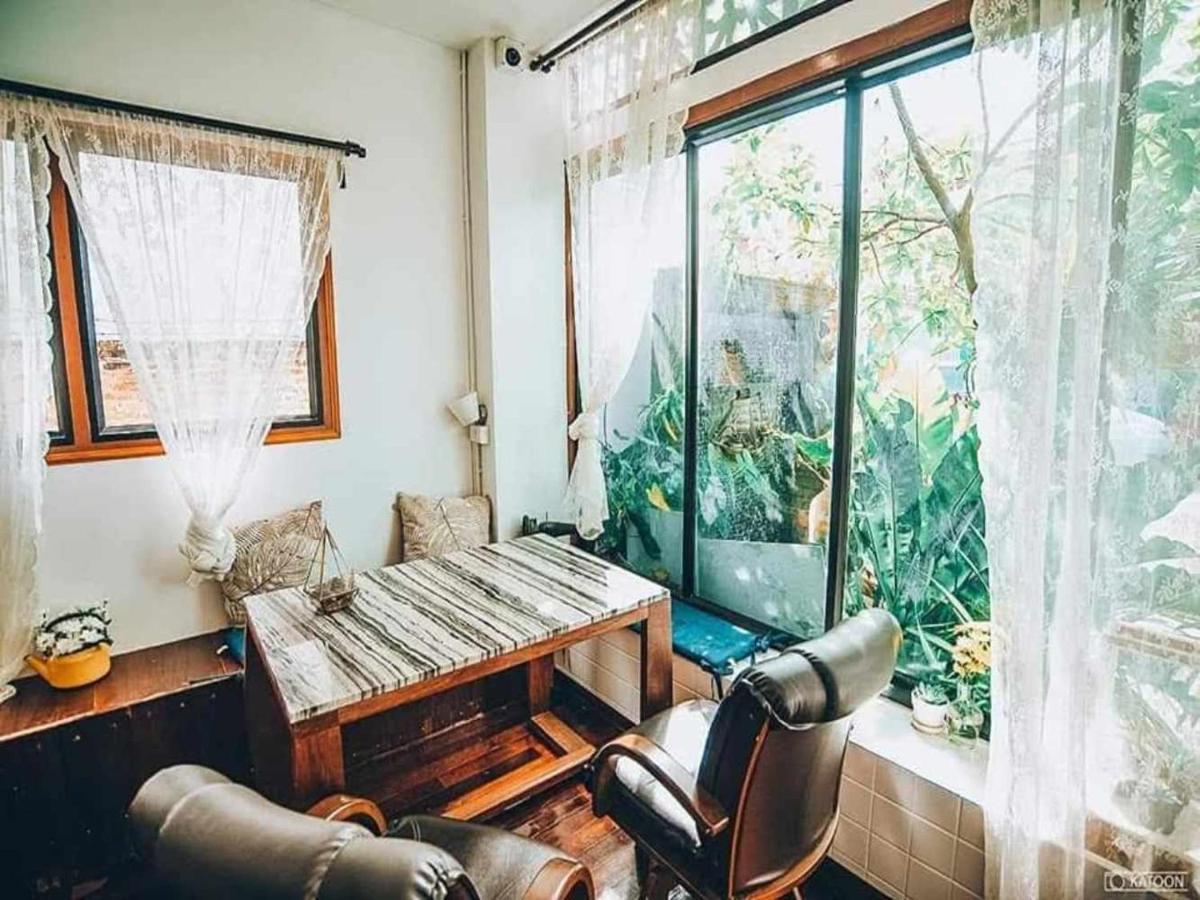 Srisanor Boutique Hotel Прачуап Кири Кан Екстериор снимка